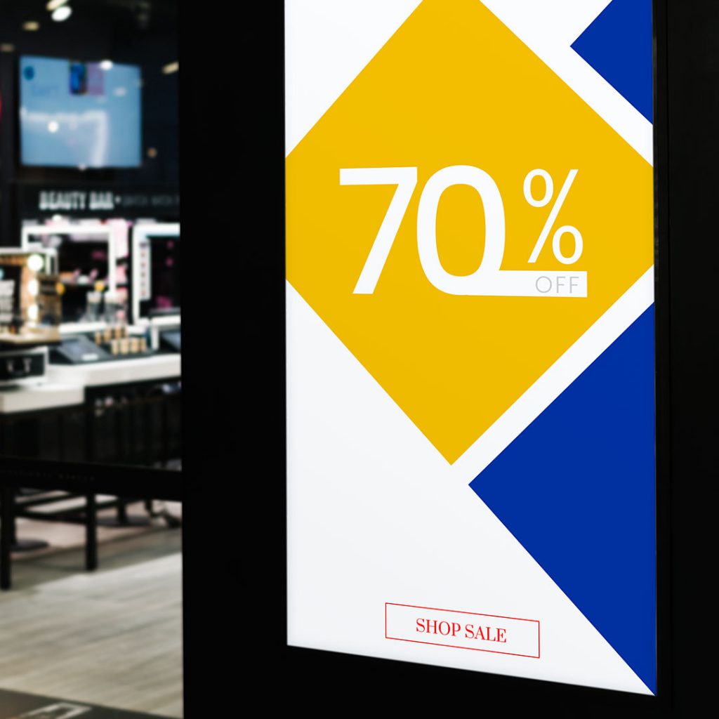digital signage in retail - improve the in-store customer experience