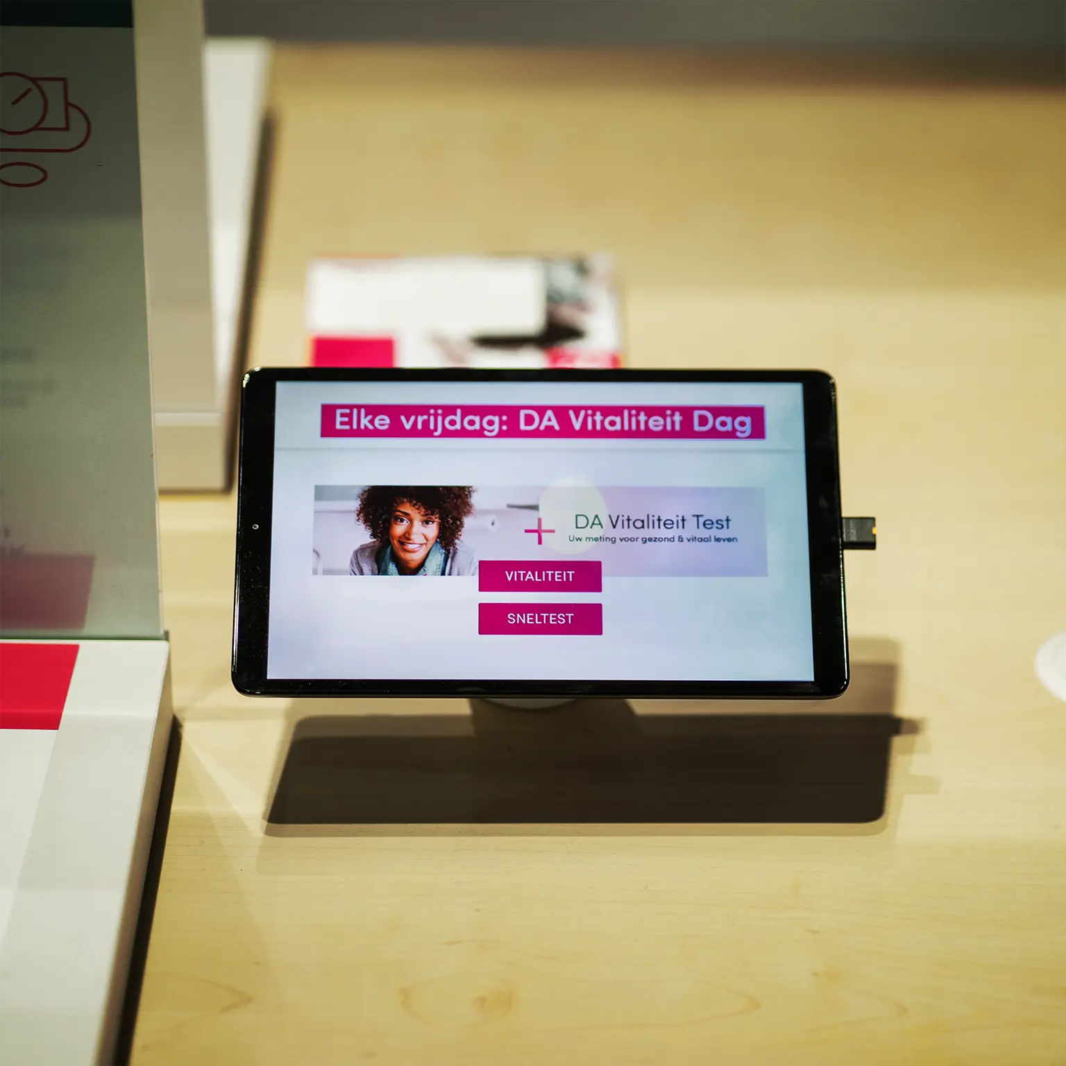 POS Narrowcasting oplossing | In winkel touch screen