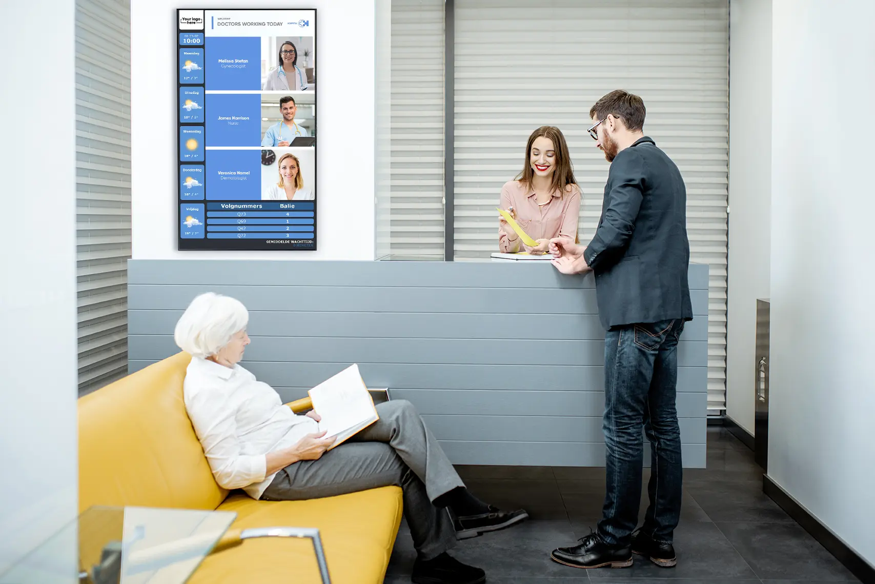 Digital Signage Solution in the waiting room.